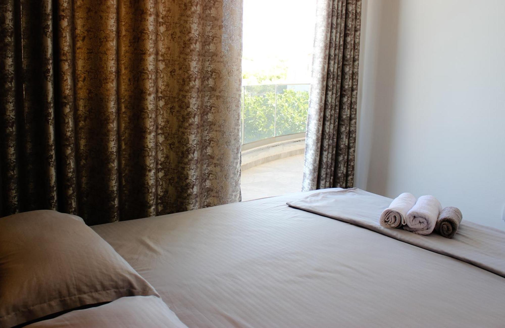 M&H Apartments Ulcinj Quarto foto